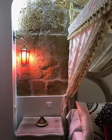 Orientale Maison De L'eglise Du Couvent Vendégház